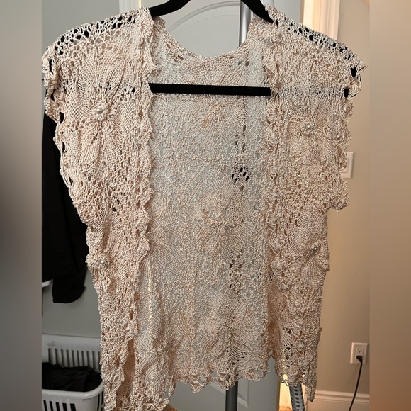 Crochet vest - Picture 2 of 4